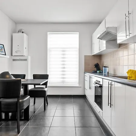 B&B Leopold & Appartementen Sint-Truiden Exterior foto